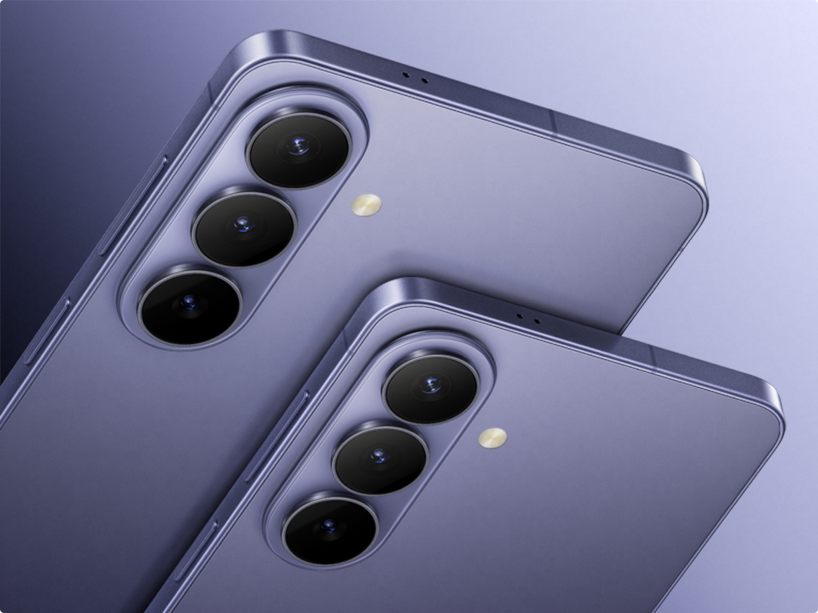 Samsung Galaxy S26 and S26+ on a purple background